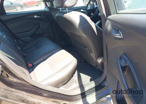 2013 Ford Focus Se from USA, damaged, VIN 1FADP3K28DL222051